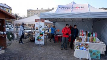 Kiermasz książek na Jarmarku Bożonarodzeniowym  